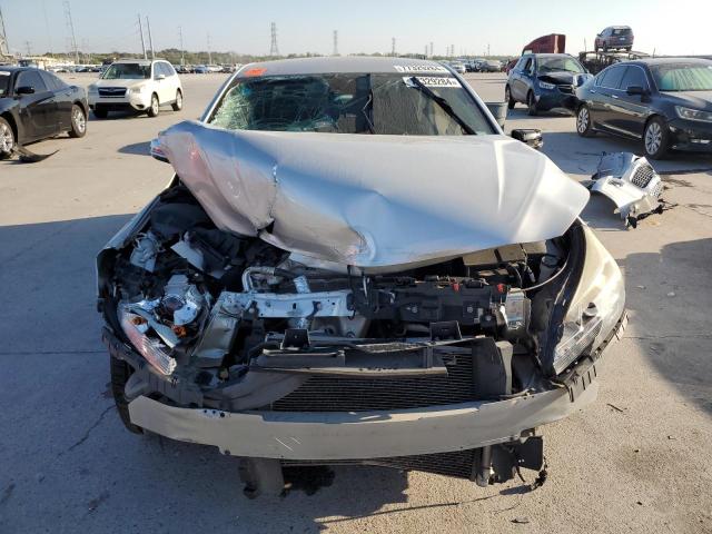 1G11E5SA6GF137212 - 2016 CHEVROLET MALIBU LIM LTZ SILVER photo 5