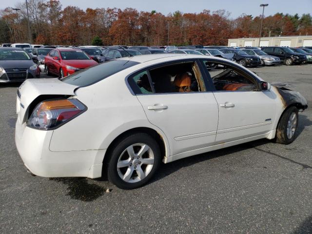 1N4CL21E17C156122 - 2007 NISSAN ALTIMA HYBRID WHITE photo 3