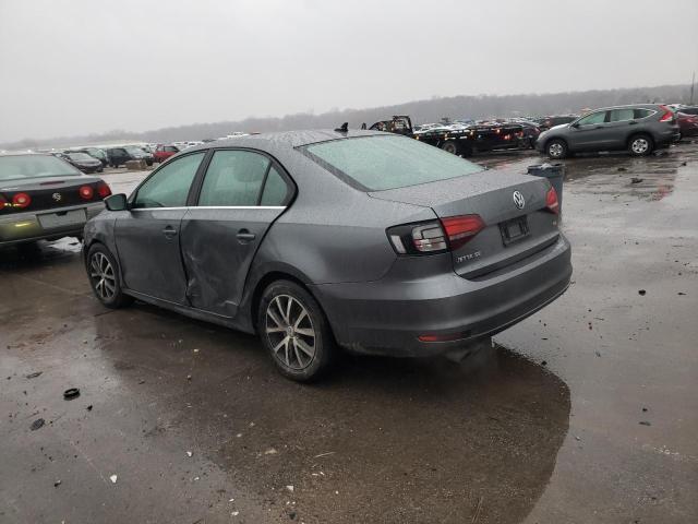 3VWDB7AJXHM406482 - 2017 VOLKSWAGEN JETTA SE GRAY photo 2