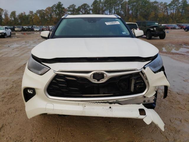 5TDGZRAHXMS518441 - 2021 TOYOTA HIGHLANDER XLE WHITE photo 5