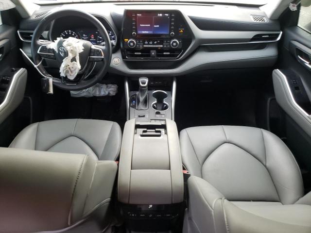 5TDGZRAHXMS518441 - 2021 TOYOTA HIGHLANDER XLE WHITE photo 8