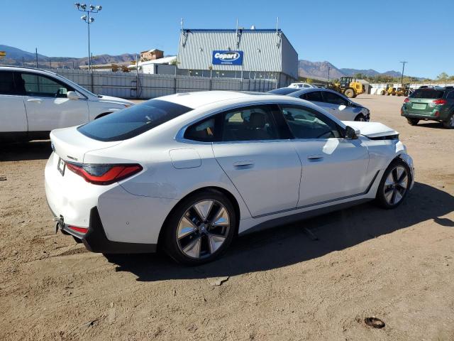 WBY43AW08RFS09386 - 2024 BMW I4 EDRIVE 35 WHITE photo 3