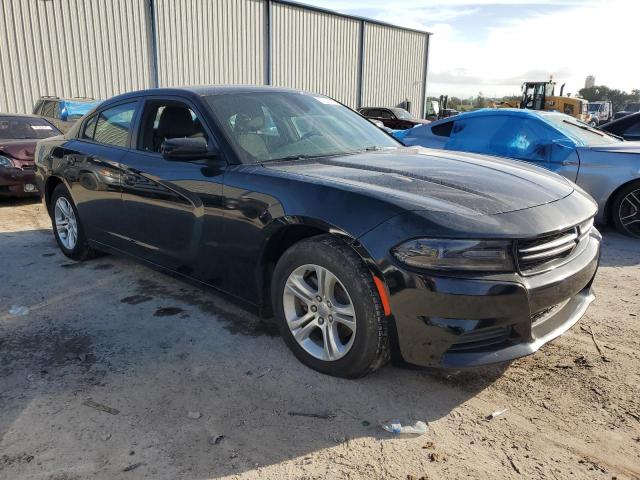 2C3CDXBG3HH618946 - 2017 DODGE CHARGER SE BLACK photo 4