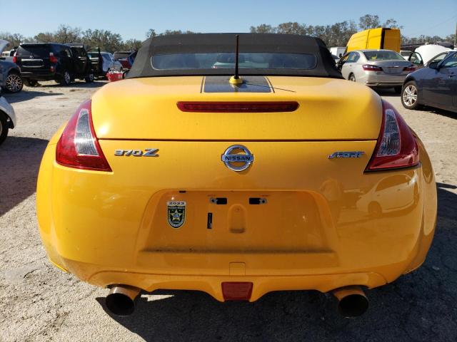 JN1AZ4FH9HM940044 - 2017 NISSAN 370Z BASE YELLOW photo 6