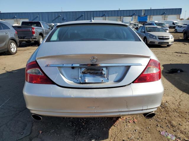 WDDDJ72X87A094267 - 2007 MERCEDES-BENZ CLS 550 SILVER photo 6