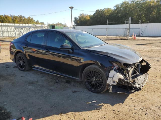 4T1B11HKXKU232842 - 2019 TOYOTA CAMRY L BLACK photo 4