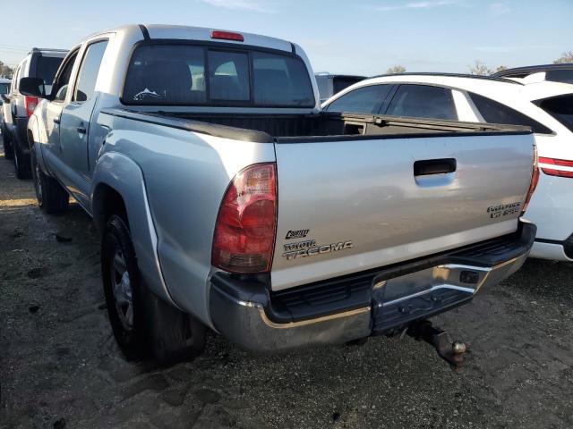 3TMJU62N98M069511 - 2008 TOYOTA TACOMA DOUBLE CAB PRERUNNER SILVER photo 2