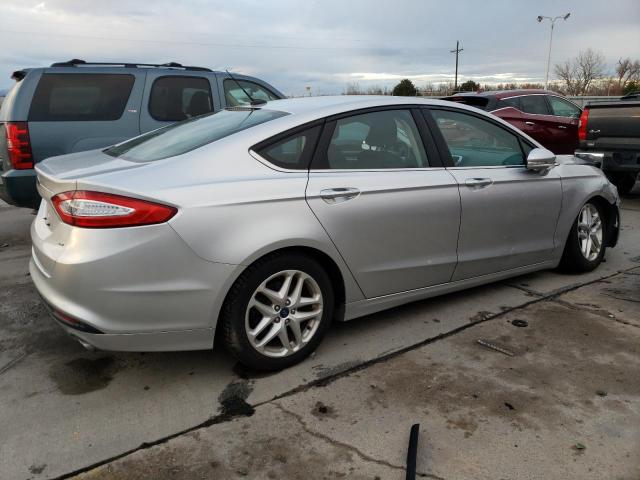 3FA6P0H72FR265475 - 2015 FORD FUSION SE SILVER photo 3