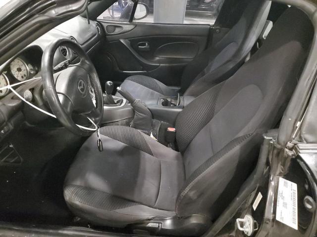 JM1NB353X40401663 - 2004 MAZDA MX-5 MIATA BASE BLACK photo 7