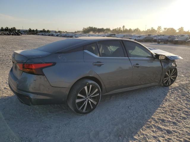 1N4BL4CV5KC121404 - 2019 NISSAN ALTIMA SR GRAY photo 3