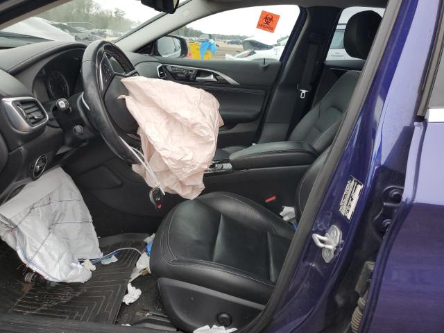 SJKCH5CP2HA020961 - 2017 INFINITI QX30 BASE BLUE photo 7