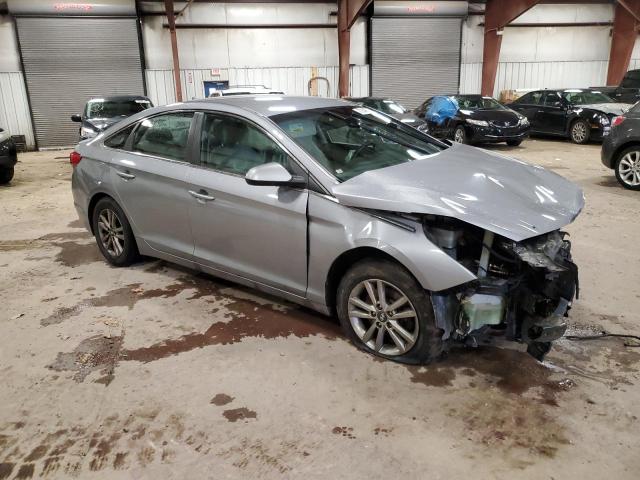 5NPE24AF8FH130307 - 2015 HYUNDAI SONATA SE SILVER photo 4