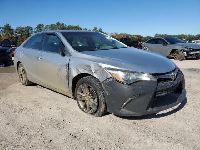 4T1BF1FK4FU872619 - 2015 TOYOTA CAMRY LE SILVER photo 4