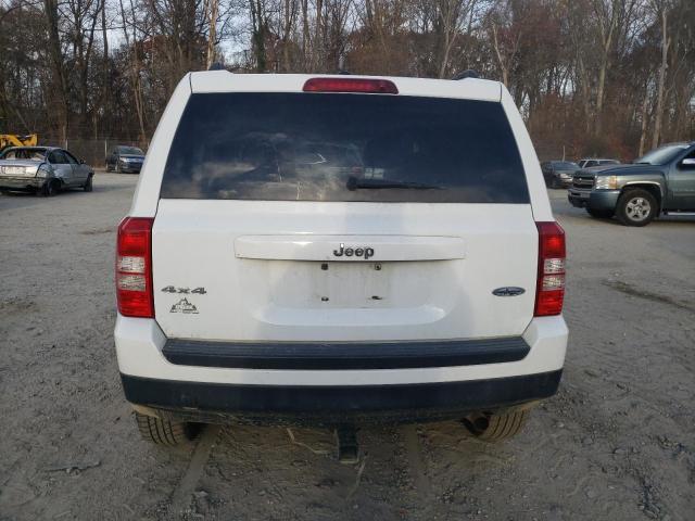 1C4NJRFB6FD366210 - 2015 JEEP PATRIOT LATITUDE WHITE photo 6