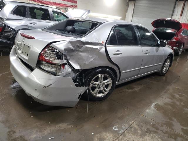 1HGCM56826A042430 - 2006 HONDA ACCORD EX SILVER photo 3