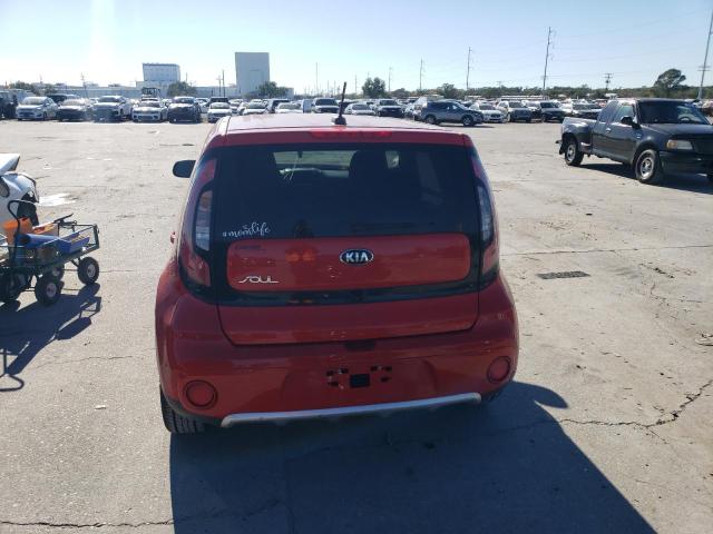 KNDJP3A5XJ7517763 - 2018 KIA SOUL + RED photo 6