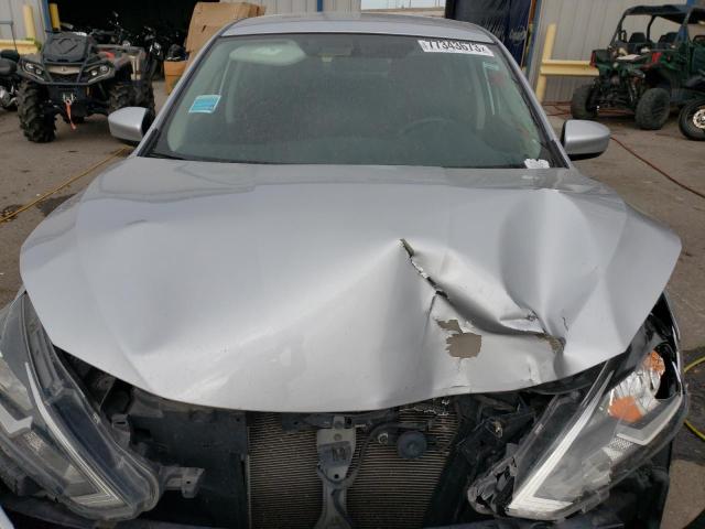 3N1AB7AP2JY277505 - 2018 NISSAN SENTRA S SILVER photo 11