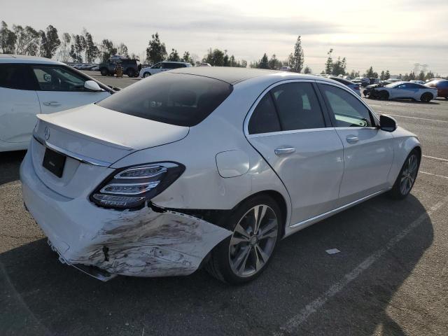 55SWF4JB6FU070109 - 2015 MERCEDES-BENZ C 300 WHITE photo 3