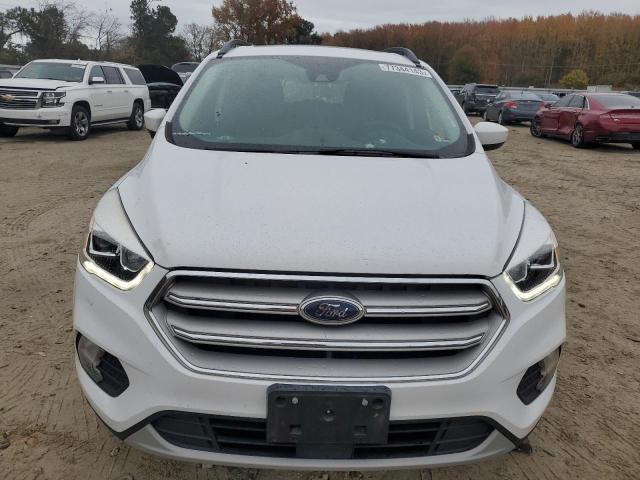 1FMCU0HD9KUA68250 - 2019 FORD ESCAPE SEL WHITE photo 5