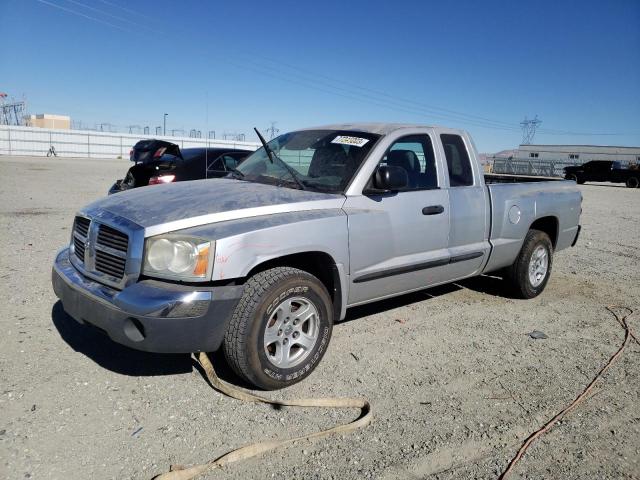 1D7HE42N45S256339 - 2005 DODGE DAKOTA SLT GRAY photo 1