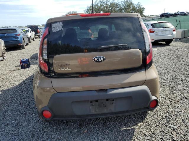 KNDJN2A22G7250925 - 2016 KIA SOUL BEIGE photo 6