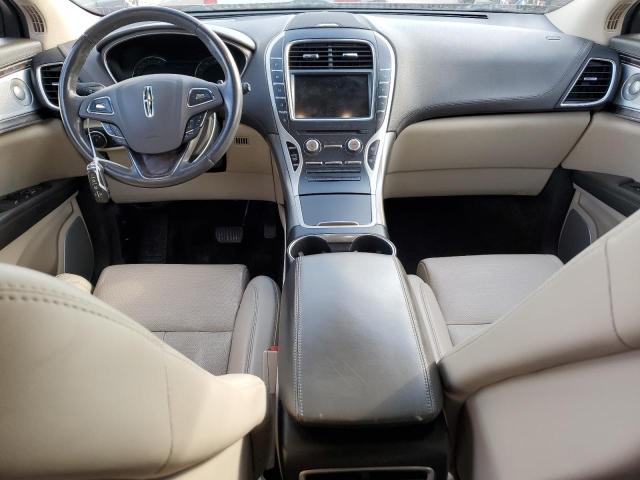 2LMPJ8LP7HBL37455 - 2017 LINCOLN MKX RESERVE أحمر صورة 8