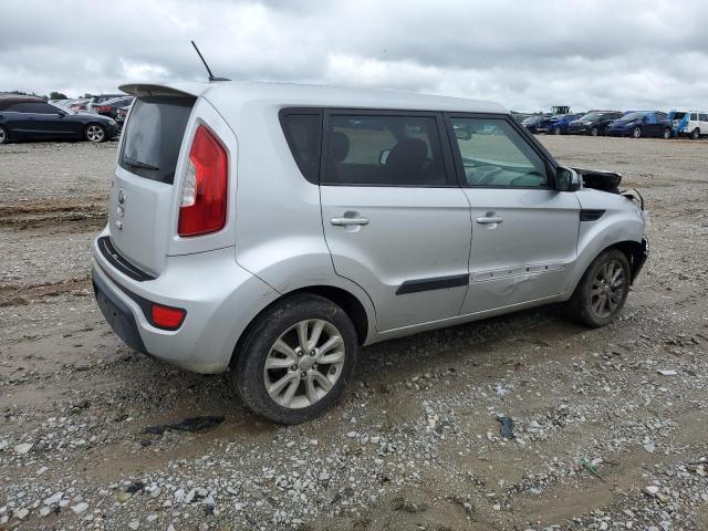 KNDJT2A69D7763349 - 2013 KIA SOUL + SILVER photo 3