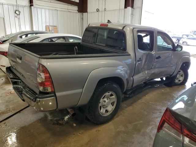 5TFJX4GN4FX046083 - 2015 TOYOTA TACOMA DOUBLE CAB PRERUNNER SILVER photo 3