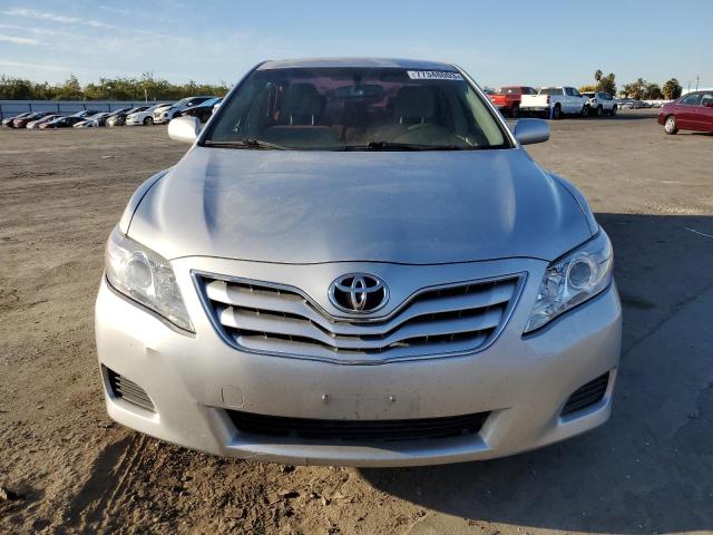 JTNBF3EK1B3008639 - 2011 TOYOTA CAMRY BASE SILVER photo 5