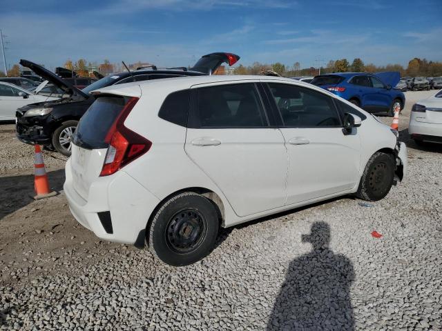 3HGGK5G59FM738927 - 2015 HONDA FIT LX WHITE photo 3