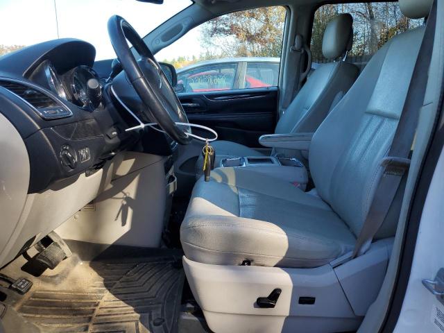 2C4RC1CG5DR537763 - 2013 CHRYSLER TOWN & COU TOURING L WHITE photo 7