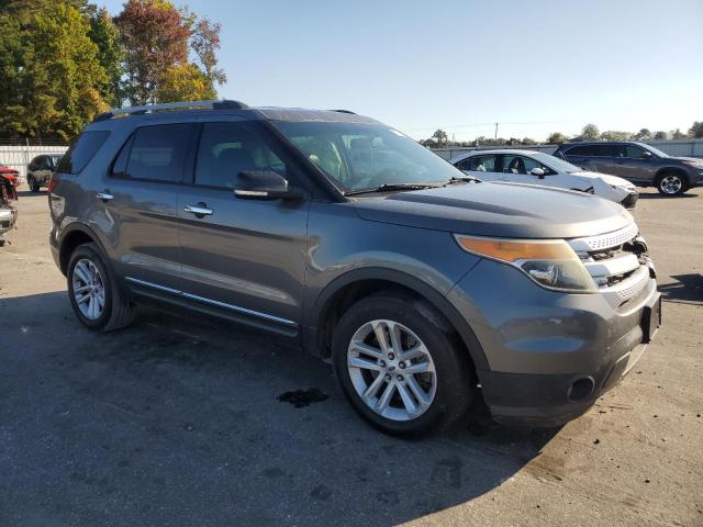 1FM5K7D82EGC33459 - 2014 FORD EXPLORER XLT GRAY photo 4