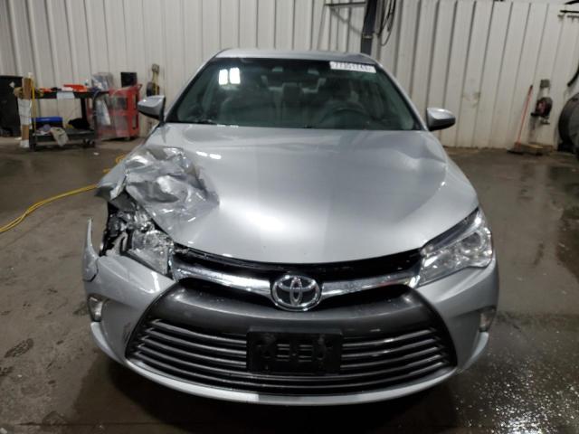 4T4BF1FK2GR580779 - 2016 TOYOTA CAMRY LE SILVER photo 5