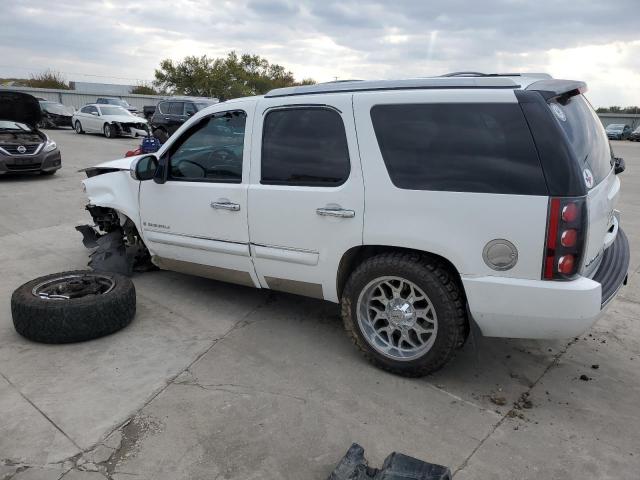 1GKFK63828J224289 - 2008 GMC YUKON DENALI WHITE photo 2