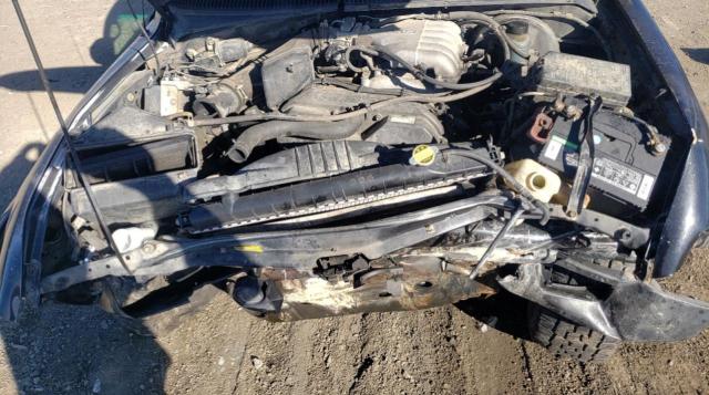 5TEGN92N03Z241994 - 2003 TOYOTA TACOMA DOUBLE CAB PRERUNNER BLACK photo 11