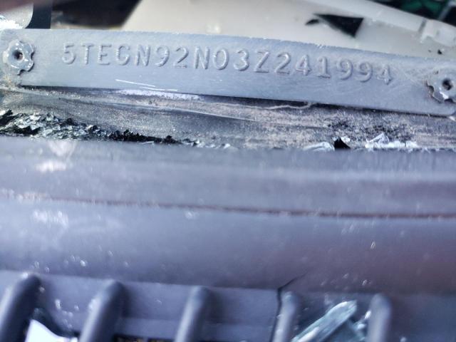 5TEGN92N03Z241994 - 2003 TOYOTA TACOMA DOUBLE CAB PRERUNNER BLACK photo 12