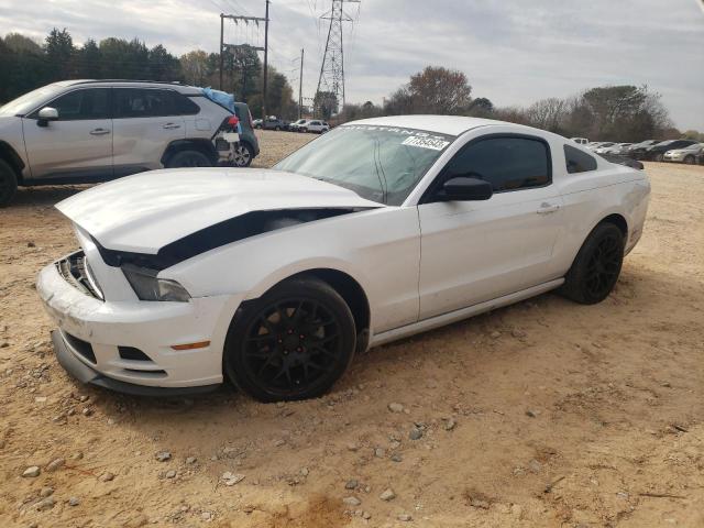 1ZVBP8AM9E5216716 - 2014 FORD MUSTANG WHITE photo 1