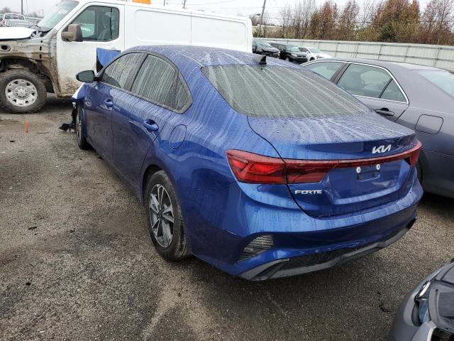 3KPF24AD0PE581823 - 2023 KIA FORTE LX BLUE photo 2