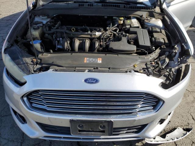 3FA6P0H72GR116579 - 2016 FORD FUSION SE SILVER photo 11