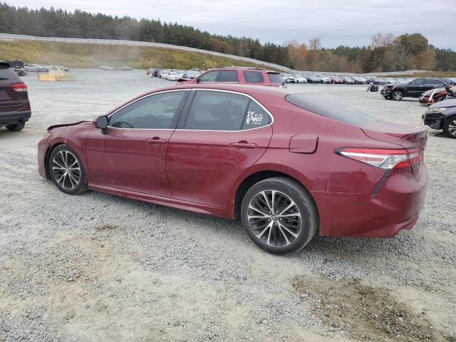 4T1B11HK8JU522186 - 2018 TOYOTA CAMRY L MAROON photo 2