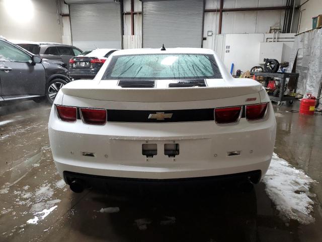 2G1FK1EJ9B9104998 - 2011 CHEVROLET CAMARO 2SS WHITE photo 6