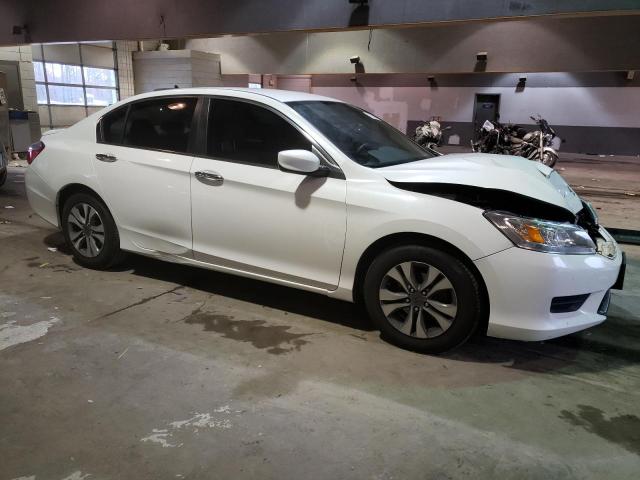 1HGCR2F36EA082268 - 2014 HONDA ACCORD LX WHITE photo 4