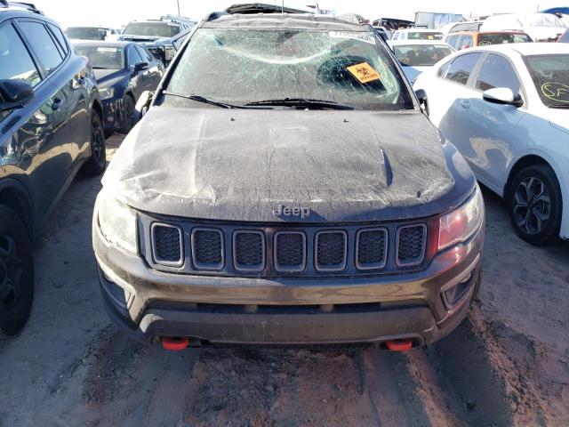 3C4NJDDBXJT403932 - 2018 JEEP COMPASS TRAILHAWK BLACK photo 5