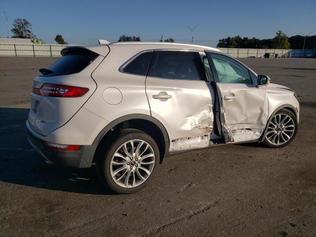 5LMCJ3C95JUL30645 - 2018 LINCOLN MKC RESERVE თეთრი ფოტო 3