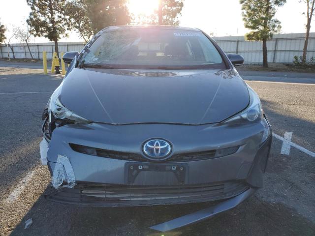 JTDKBRFU7J3075621 - 2018 TOYOTA PRIUS GRAY photo 5