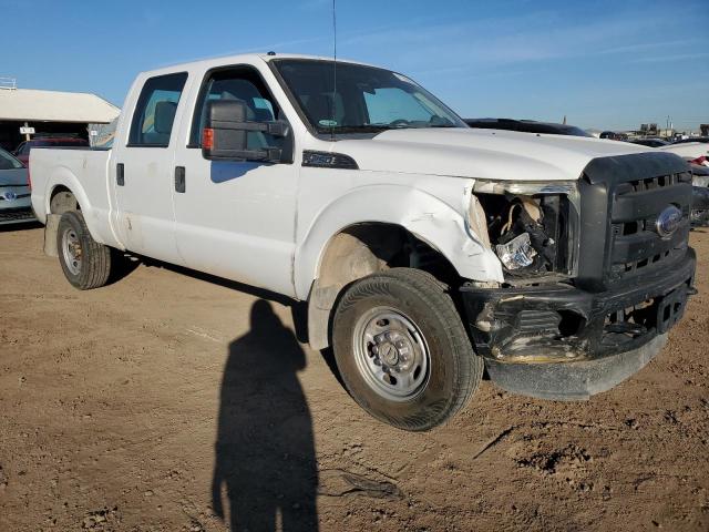 1FT7W2B69CEB83819 - 2012 FORD F250 SUPER DUTY WHITE photo 4