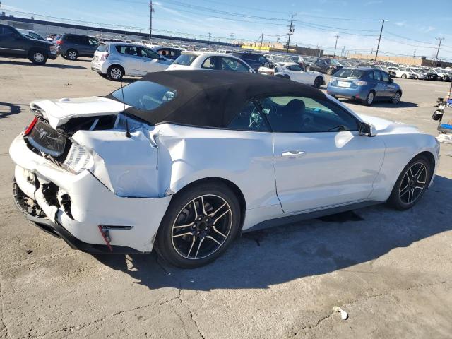 1FATP8UHXN5102865 - 2022 FORD MUSTANG WHITE photo 3