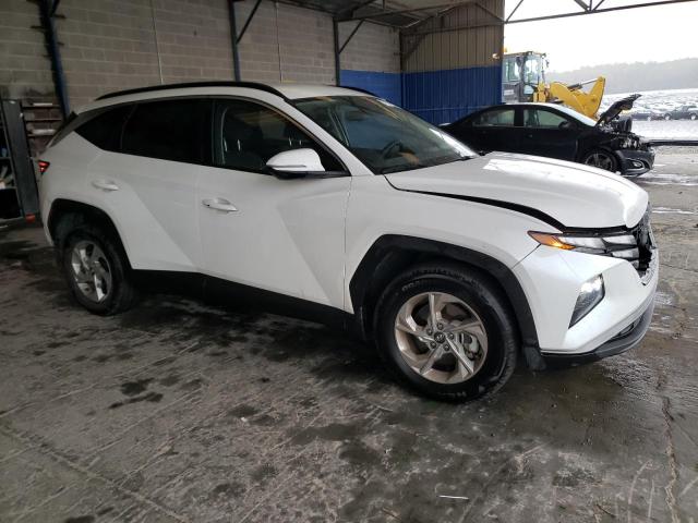 5NMJB3AE1NH110640 - 2022 HYUNDAI TUCSON SEL WHITE photo 4