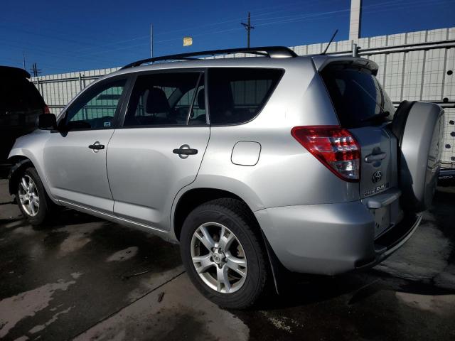 2T3BK4DV4AW020670 - 2010 TOYOTA RAV4 SILVER photo 2