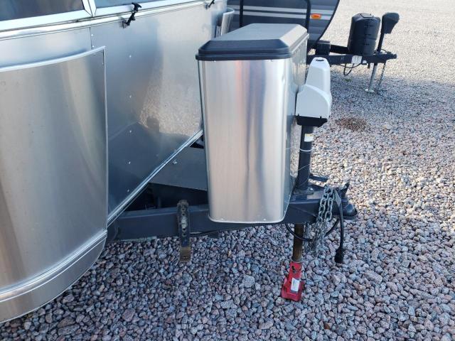 1STCFAG27GJ534496 - 2016 AIRS INTERNATIO 银色 照片 8